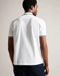 Dynam